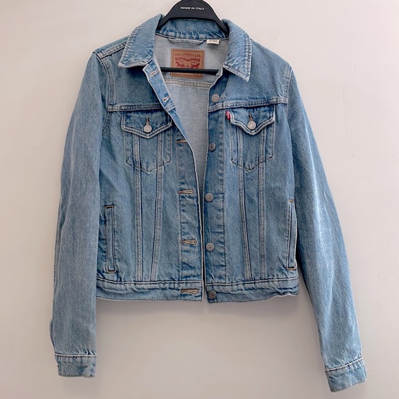 Levi’s Women’s Original Trucker Jacket - Picture 2 of 10